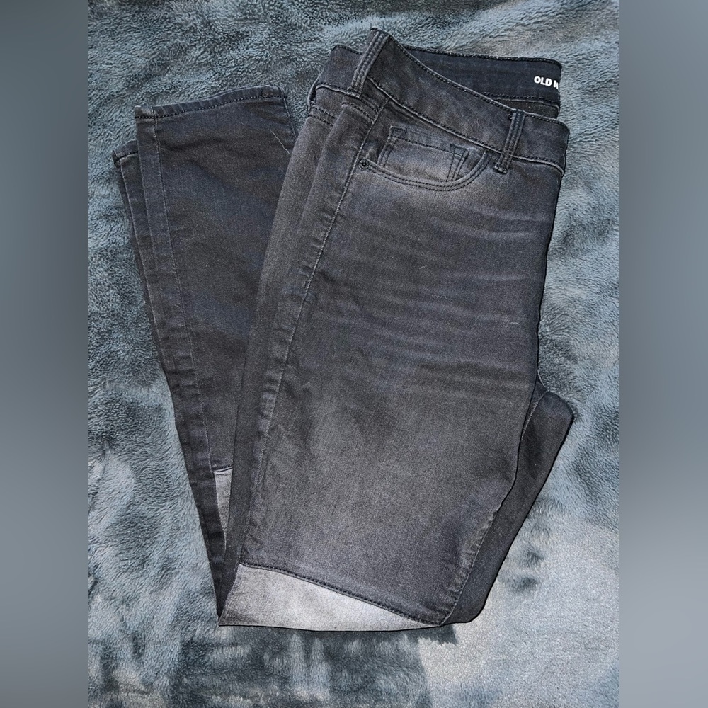 Old navy rockstar jeans, black. Size 10